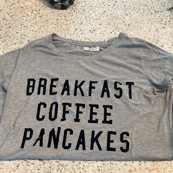 WOMENS GRAPHIC TEE // velvet lettering - Picture 1 of 6